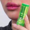 بالم لب مدل miracle رنگ ۱۰۲ برایت پینک گلدن رز|Golden rose miracle lips color is ۱۰۲ bright pink