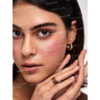 رژگونه پودری مات رنگInsta Flame شیگلم|Sheglam divine flush matte blush color is Insta Flame