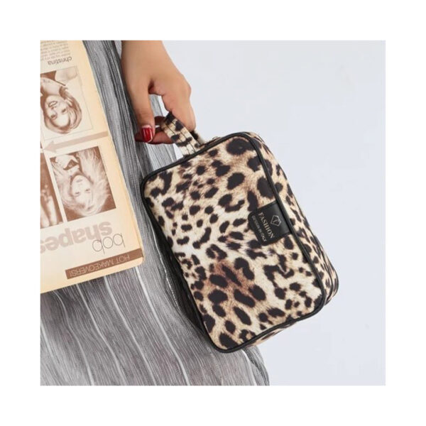 کیف آرایشی طرح پلنگی فشن|Fashion leopard print cosmetic bag